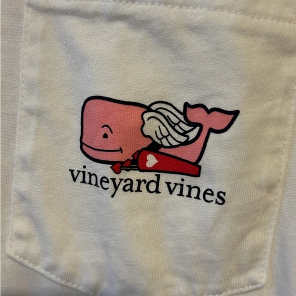 Vineyard Vines Valentine’s Day tshirt size XL 18 - Picture 2 of 6